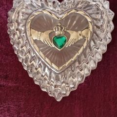 Crystal Glass Trinket/Cladagh Symbol