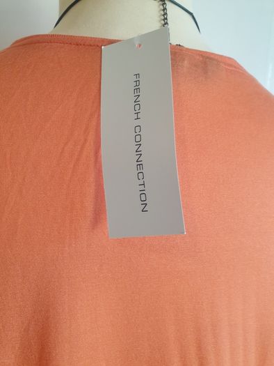 French Connection Womens Peach T Shirt Top Sleeveless New With Tags Size M CAN POST