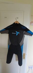 boys swimming wetsuit