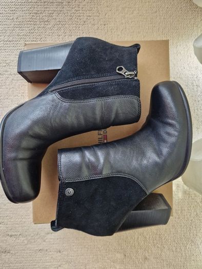 Genuine Tommy Hilfiger Ankle Boots UK7