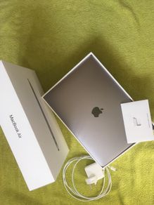 MacBook Air (Retina, 13-inch, 2019)