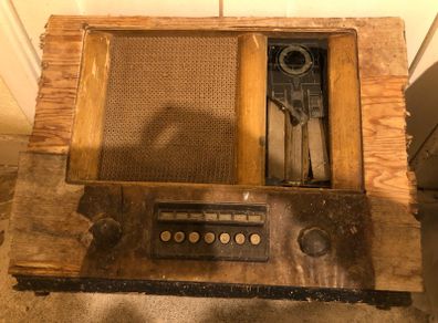 Vintage Radio