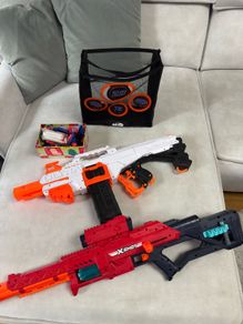 3 nerf toys
