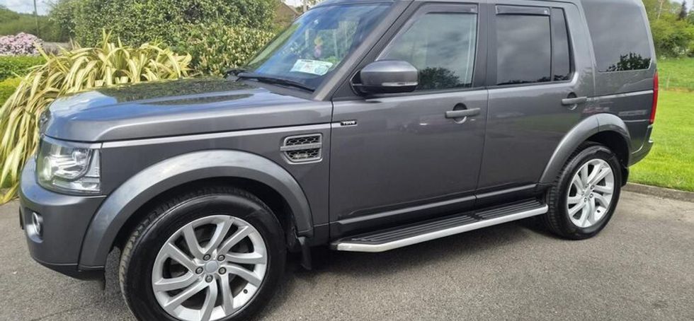Land Rover Discovery 2015