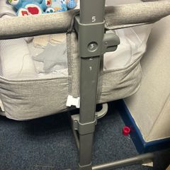 babys cot