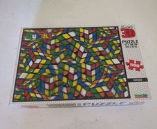 500 piece Rubik's Cube 3D puzzle