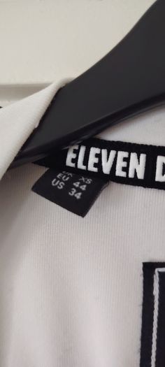 New 11 Degrees Sweatshirt XSmall