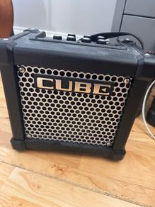 Roland Micro Cube GX