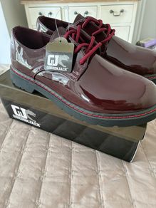 Ladies Shoes.