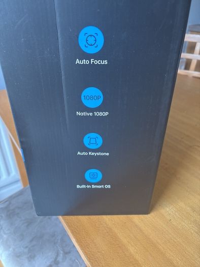 TOPTRO X9 Smart HD Projector 2200 ANSI 40W Speakers Auto Focus