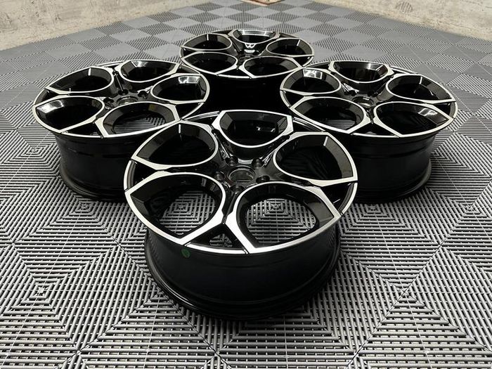 18 19" Inch Queenstown Style Alloy Wheels VW Golf MK5 MK6 MK7 MK8 Audi A3 Seat Caddy Skoda 5x112