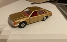 Corgi Opel Senator