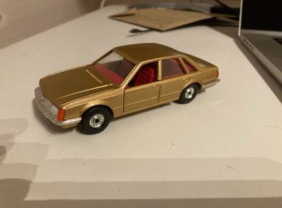Corgi Opel Senator