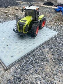 bruder claas tractor