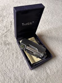 lighter with compass