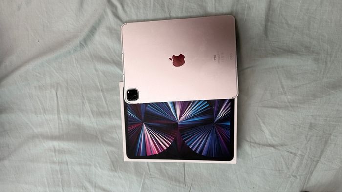 M1 iPad Pro 11 inch | 5G |128GB