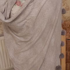 Ladies scarf/shawl