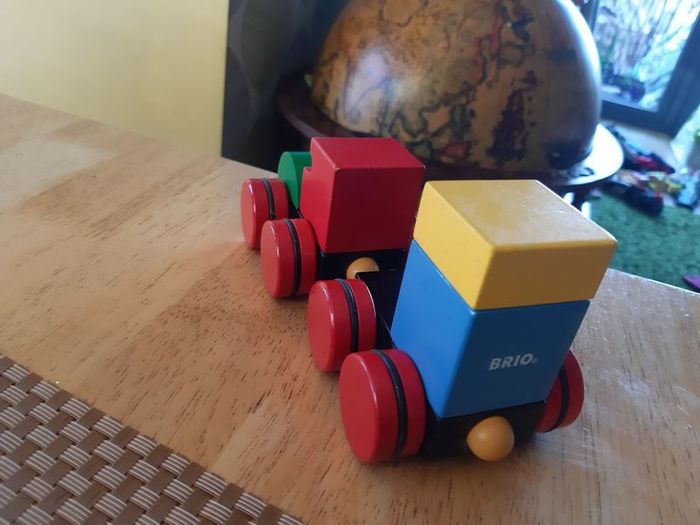 BRIO wooden magnetic train
