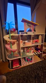 Doll house