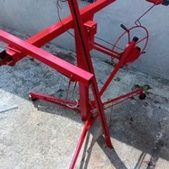 Hoist for 8 x 4 slabs. Extends to 16ft.