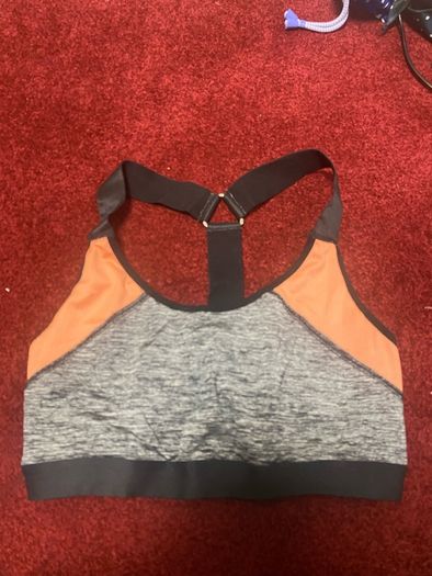 Women sport bra