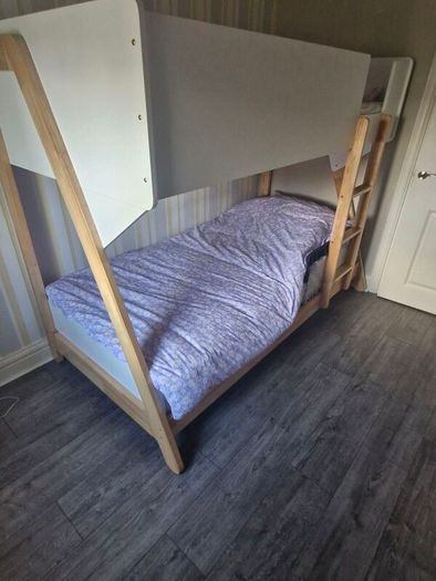 kids bunk bed