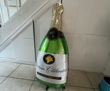 Large champagne bottle ballon