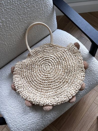 Straw bag