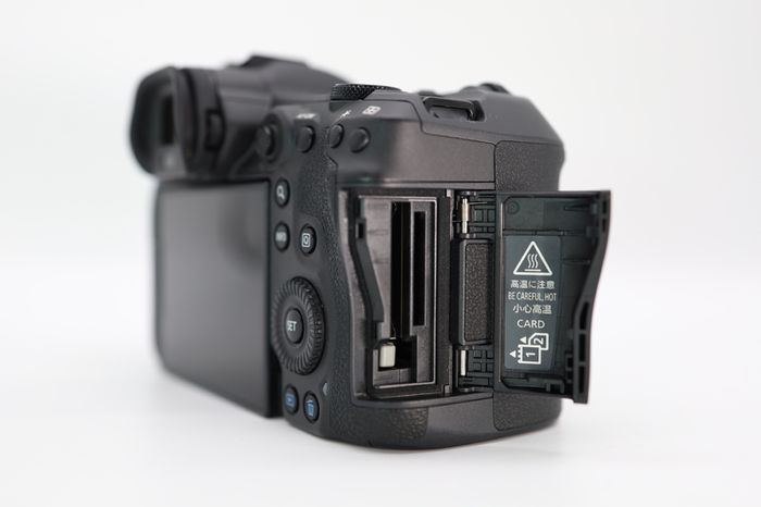 Canon Eos R5 Mirrorless Digital Camera #0509
