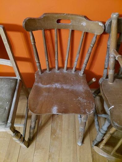 3 chairs, need fixing
