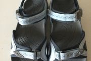 Clarks Sandals Size 6 1/2