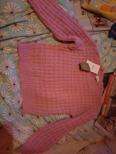 vera moda pink jumper , 9-10yrs