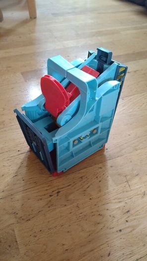 blaze and the monster machine fold up play set