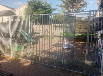 dog run fencing panels