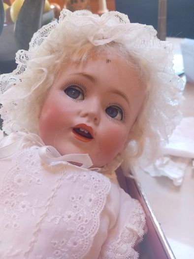 Antique doll by JDK Johann Daniel Kestner, 1900s, D18 post 10e