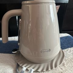 DeLonghi  Kettle 1,7 l