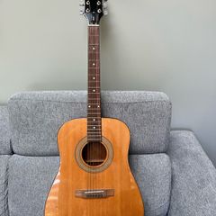 Acoustic guitar Epiphone