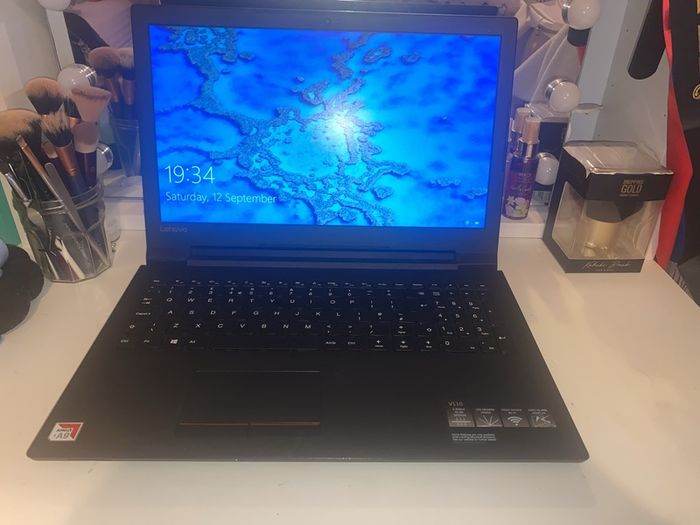 Lenovo Laptop Windows 10 Fully Working With Charger