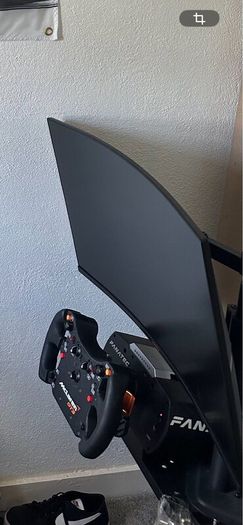 Fanatec CSL Elite V1.1 wheelbase+ CSL Elite Maclar