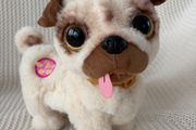 Pets Alive Poppy the Popo Wiggling Pug - Interactive Dancing Plush Puppy by Zuru