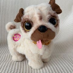 Pets Alive Poppy the Popo Wiggling Pug - Interactive Dancing Plush Puppy by Zuru