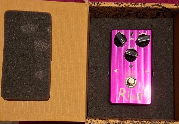 Suhr Riot Distortion Pedal