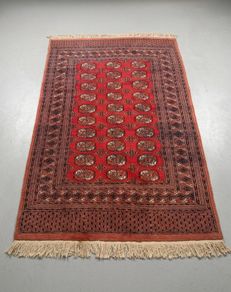 Beautiful Vintage Bokhara Hand Knotted Pakistani Rug