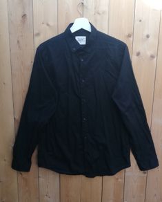 4 great condition Mens medium size long sleeve Shirts