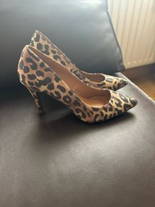 BNWT leopard high heels Atmosphere size UK8 EU42 Postage included