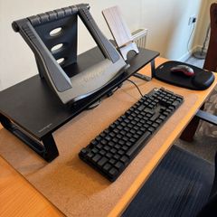 Work station