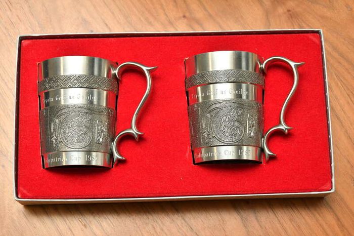 Vintage Pair of Mullingar Pewter Celtic Kells Tankards 10oz Toyota Golf Cup 1987 (Set of 2)