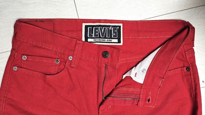 Levi Strauss & Co 511 Jeans Vintage Red Size: W33 L32