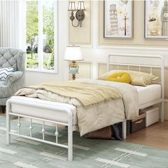 3ft Single Bed Frame with Victorian Headboard and Footboard