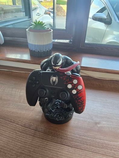 Marvel Venom Controller Holder